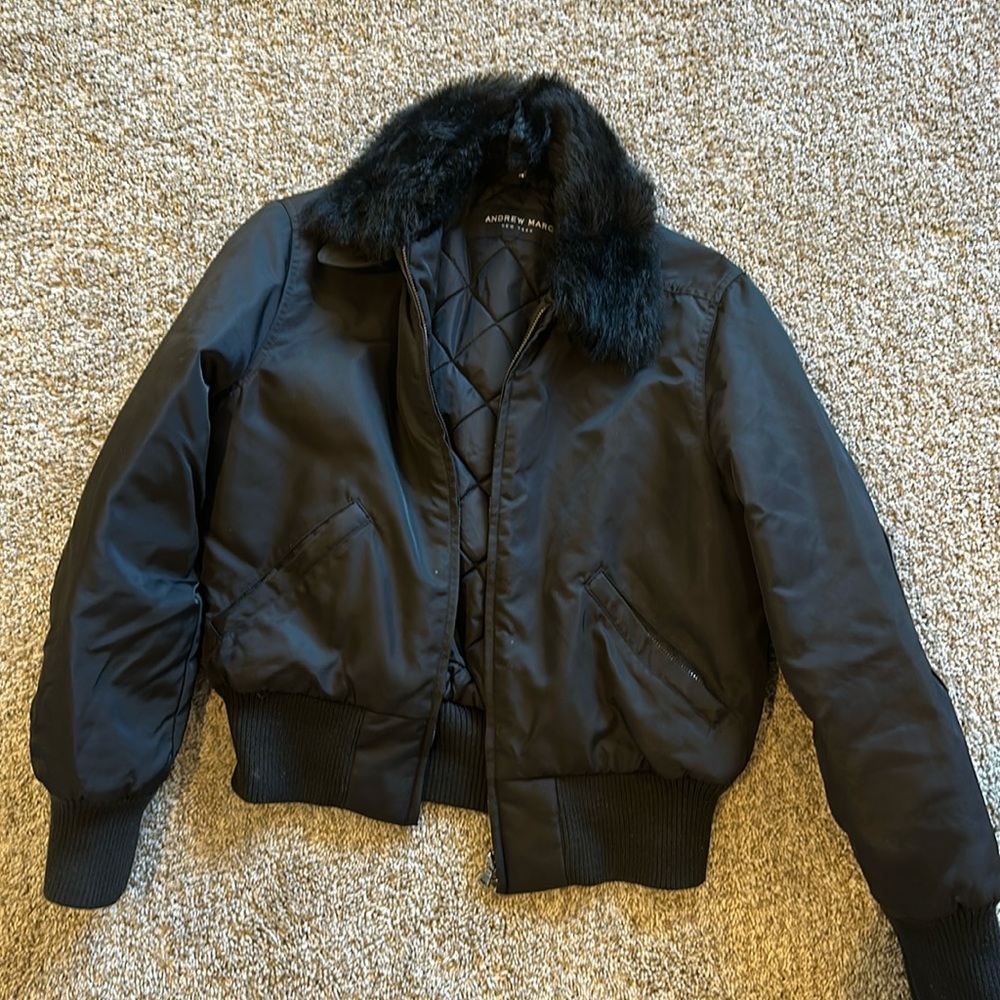 Small Black Andrew Marc warm jacket